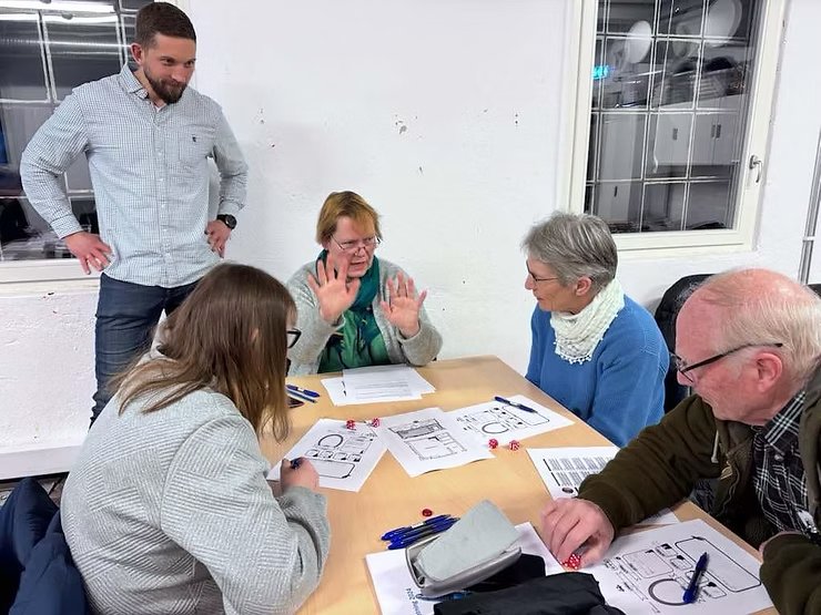Game night at Berger Historical Society, Silverheart at the table